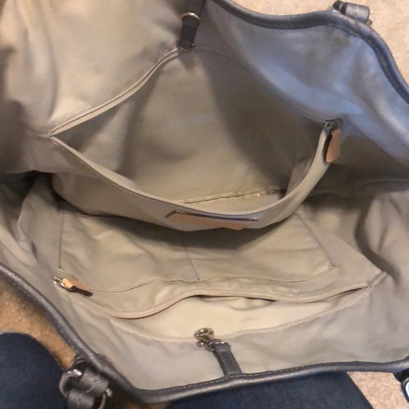 Coach Purse - Picture 2 of 4